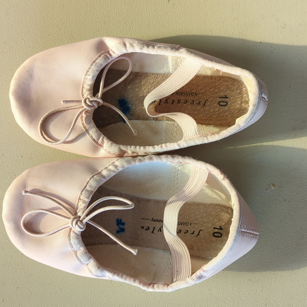 Girls ballet shoes size 10